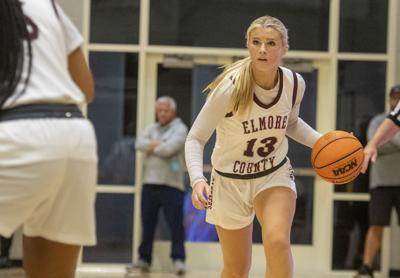 121725 ECHS girls basketball.jpg