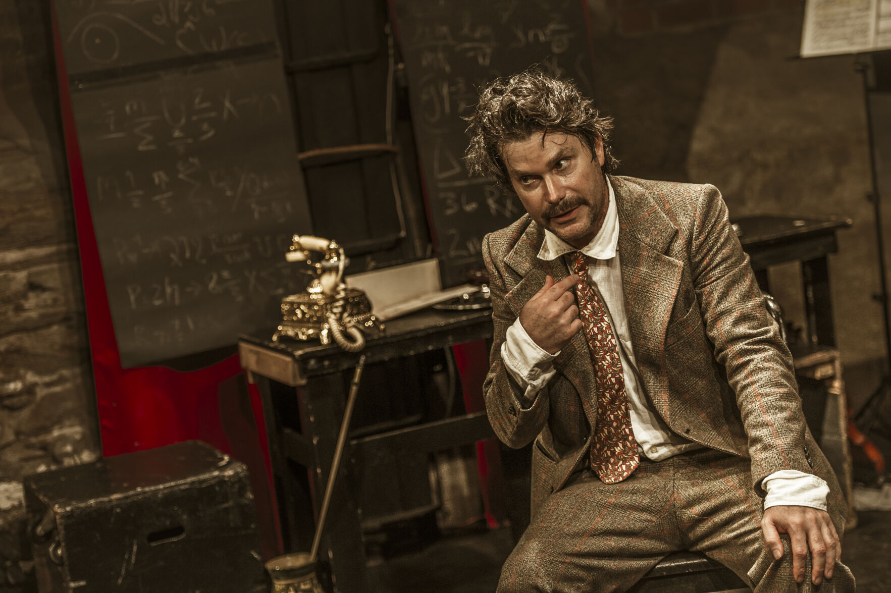 “Einstein!” makes the stage this week