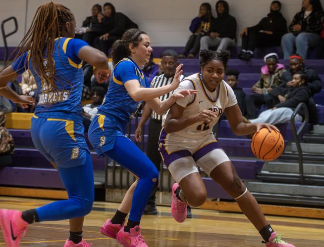 031826 gbb all-stars tribune.jpg