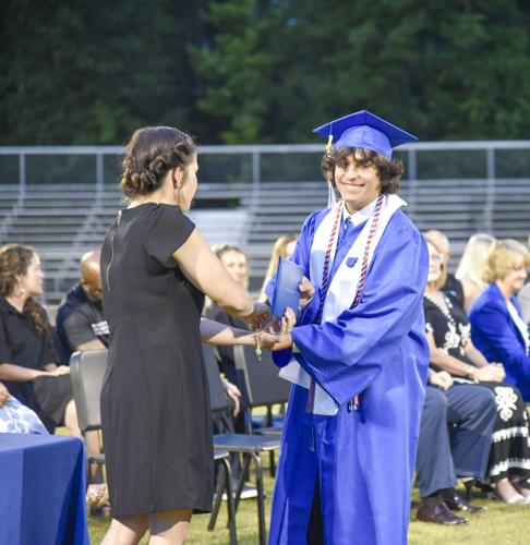 052726RHSGRAD31.jpg
