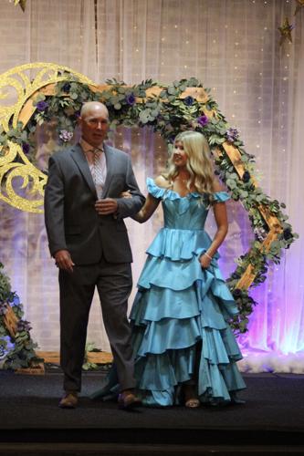 20260415 ECHS Prom 002.jpg