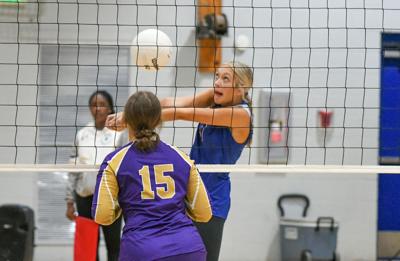 092725 Coosa volleyball 01.jpg