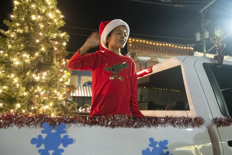 PHOTOS: Christmas on the Coosa