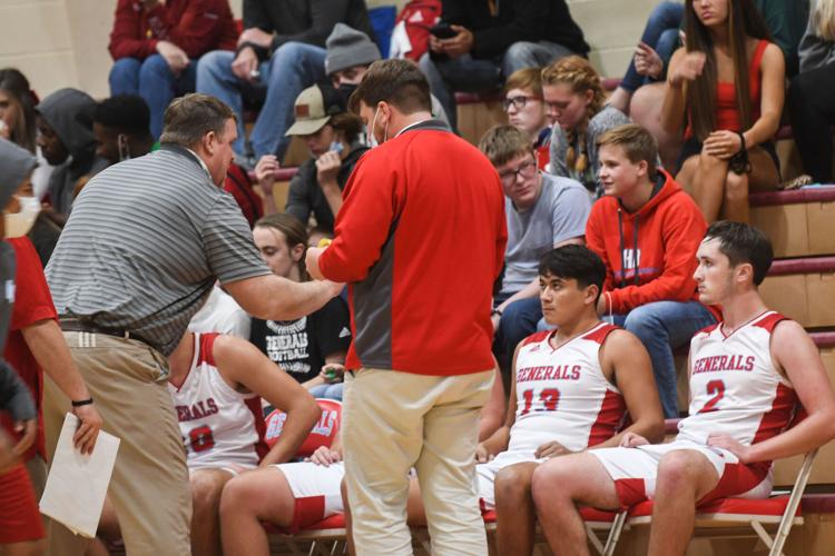 PHOTOS: Horseshoe Bend handles business on Friday versus Donoho