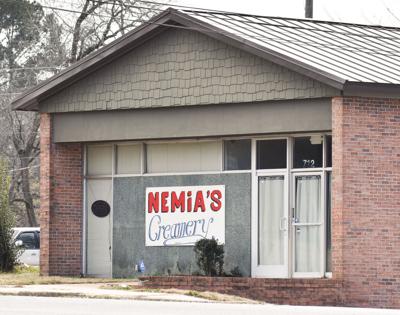 Nemia’s Creamery to bring baked goods, ice cream to town