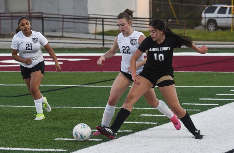 SE at EC girls 06.jpg