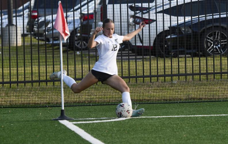 040826 stanhope at wetumpka girls soccer 02.jpg