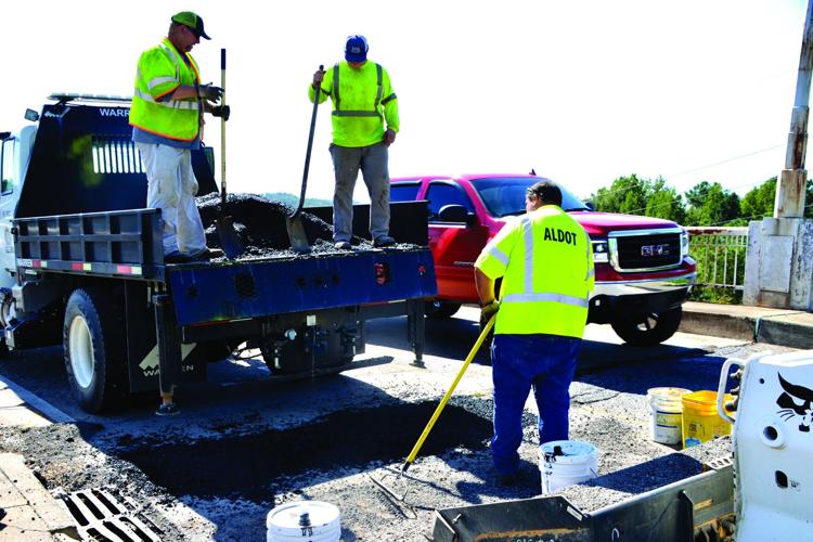 ALDOT makes small repairs to Fitzpatrick Bridge
