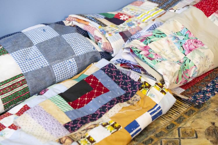 PHOTOS: Thread My Needle Quilting group