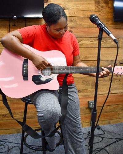 013126 nemia's talent show.jpg