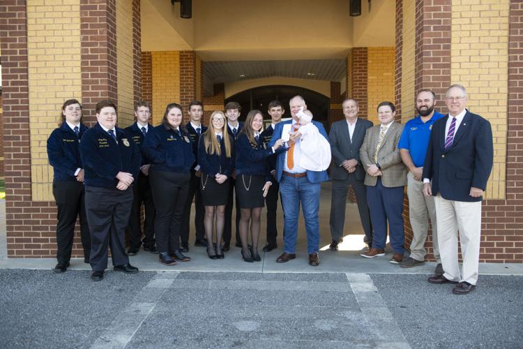 PHOTOS: FFA members get help for national convention