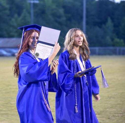 052326CoosaGrad23.jpg