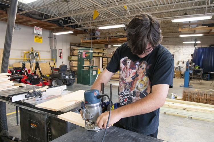 PHOTOS: Stanhope Elmore's SuperKids visit ag department chickens