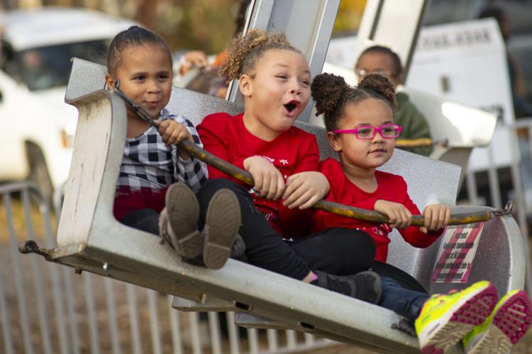 PHOTOS: Christmas on the Coosa
