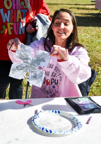 121725 christmas in the park17.jpg