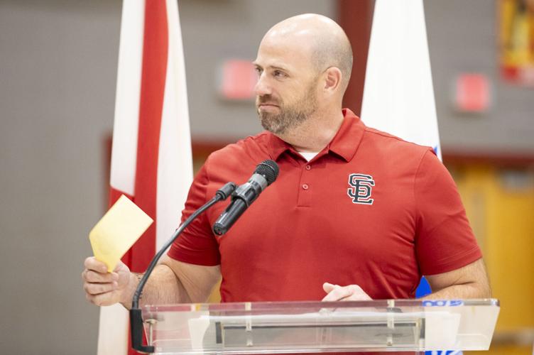 20260211 Eclectic Follow 027.jpg