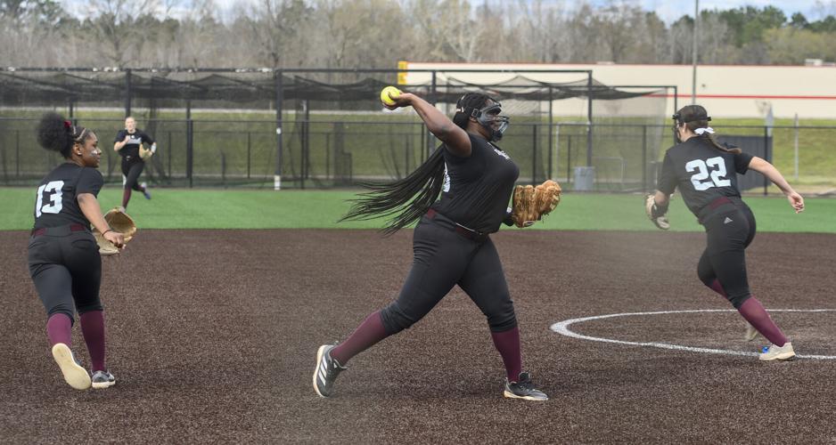 030426 EC-BR softball 10.jpg