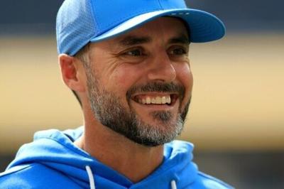 The Baltimore Ravens have named Los Angeles Chargers defensive coordinator Jesse Minter their new head coach