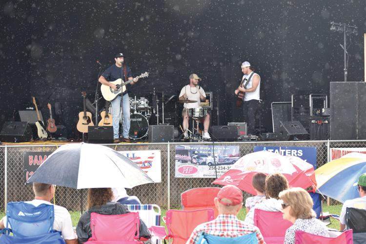 Seventh annual bash in Hackneyville draws crowd