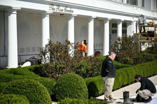 Trump is installing black granite paving stones in the White House Colonnade