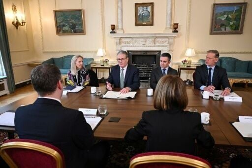 The government is considering new restrictions on popular social media apps with ministers under pressure from some to introduce an Australia-style ban