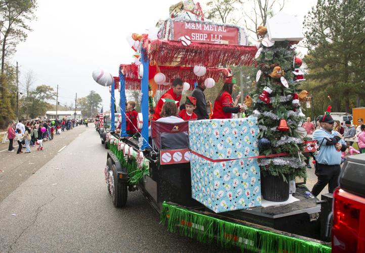 Millbroook Christmas Parade