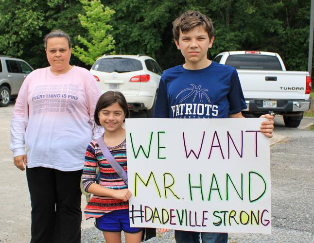 keep mr. hand