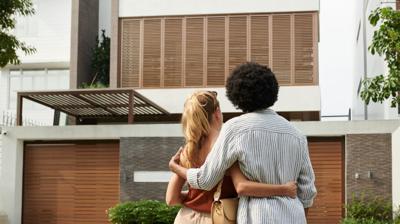 shutterstock_2375942749