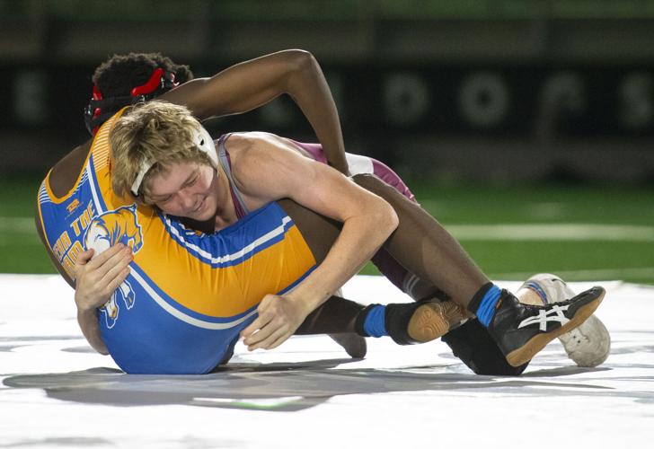 20251126 Holtville EC Wrestling 003.jpg