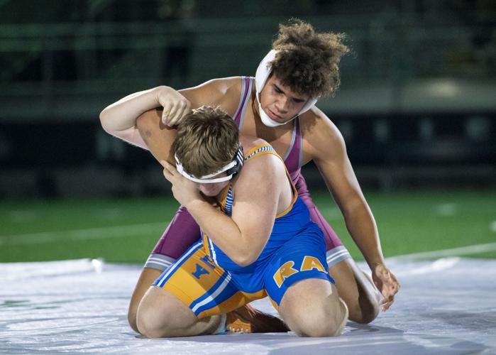 20251126 Holtville EC Wrestling 009.jpg