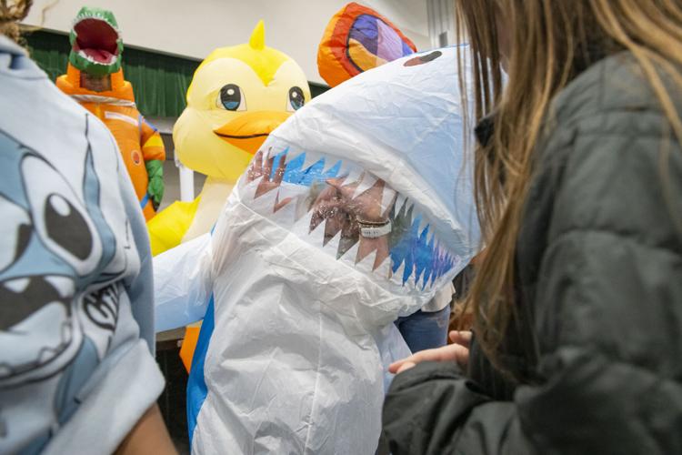 PHOTOS: Studnets react to the reveal of mystery readers