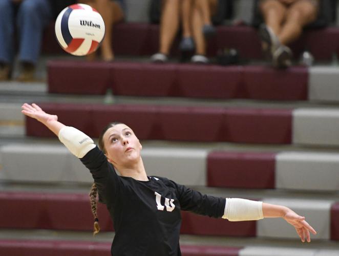 20261014 ECHS Volleyball 005.jpg