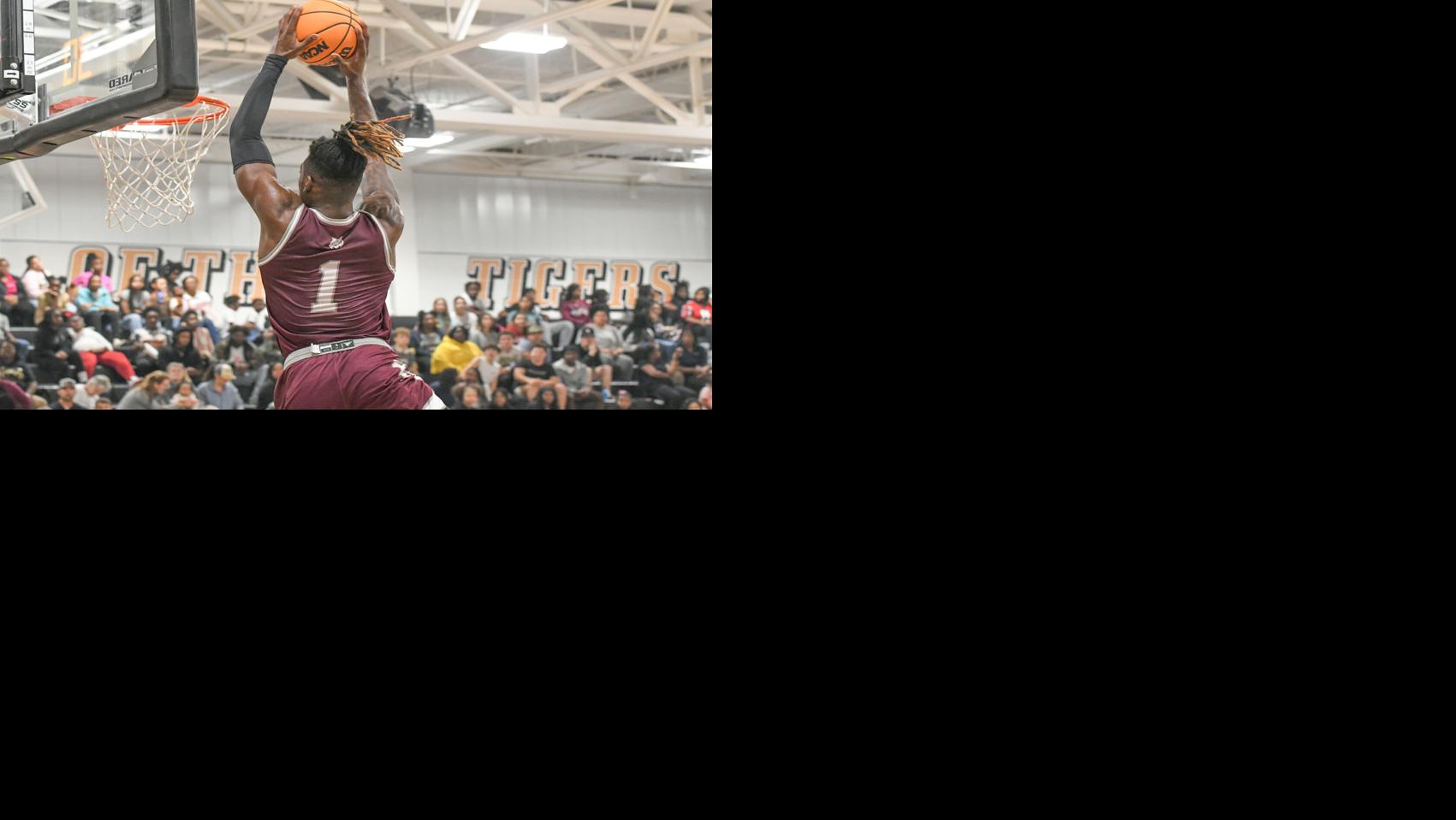 Benjamin Russell opens season with sweep of Dadeville