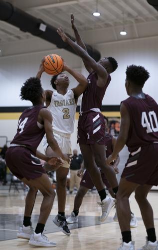 Wetumpka claims Class 6A Area 5 title with nail-biter over Benjamin Russell