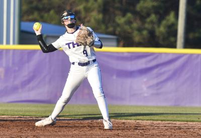 032526 tallassee softball.jpg