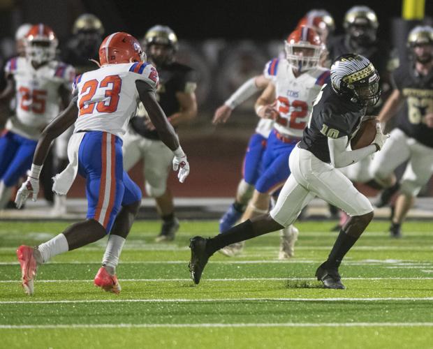 PHOTOS: Wetumpka hosts Chilton County for homecoming