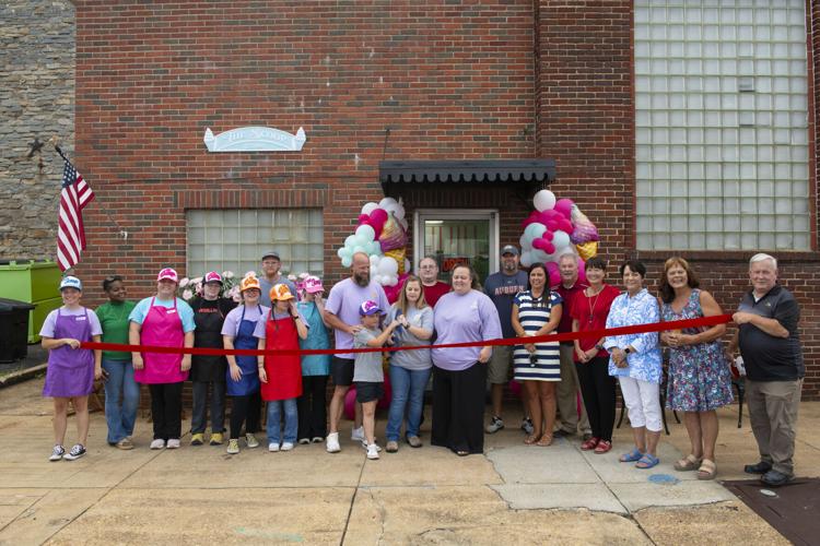 PHOTOS: The Scoop opens in downtown Tallassee