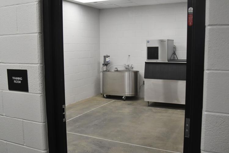 Dadeville fieldhouse ribbon cutting