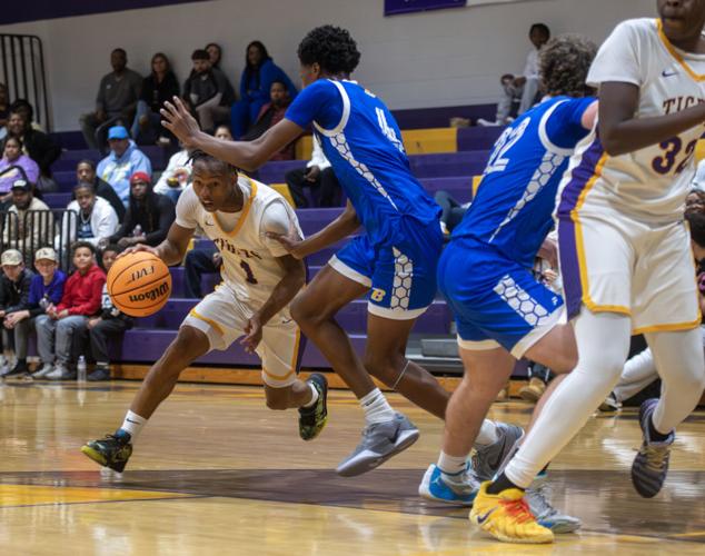 12226 tallassee boys 02.jpg