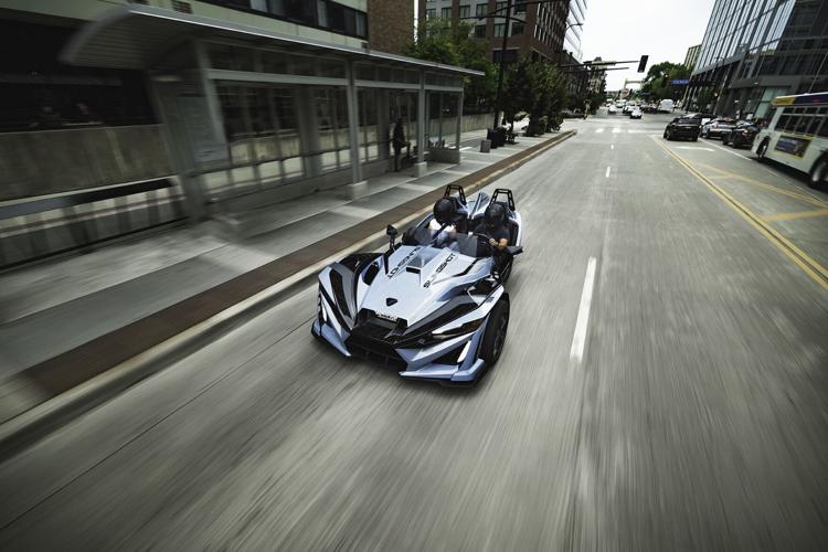 Polaris Slingshot Launches New Signature Edition