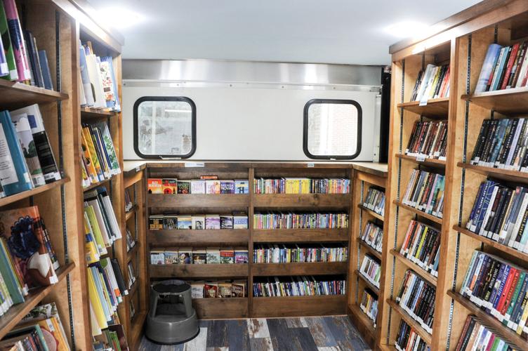 Horseshoe Bend Library rolls out new Bookmobile vehicle