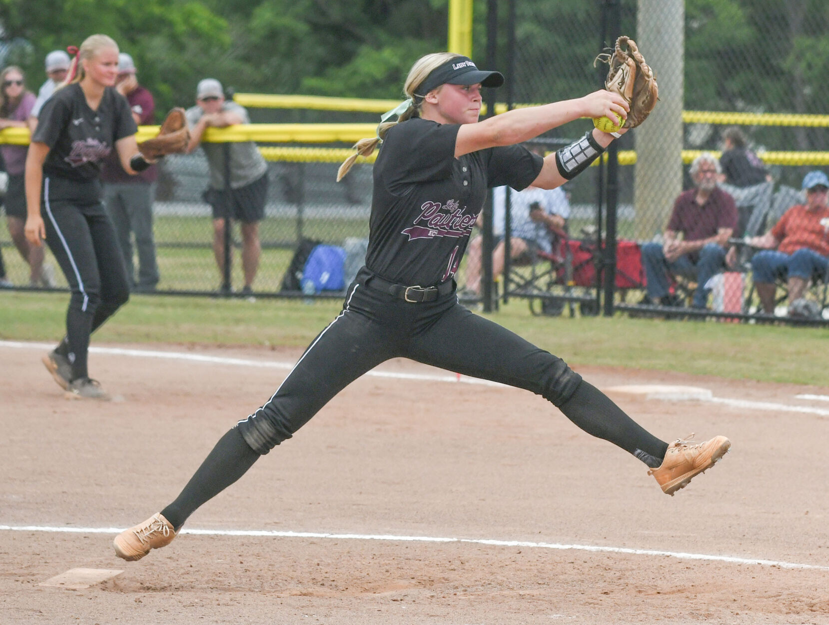 Elmore County battles to the end, but falls in nine to Holtville