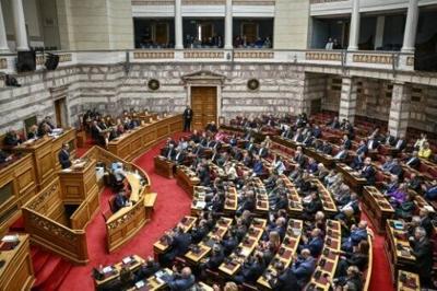 Greek Prime Minister Kyriakos Mitsotakis (L) has vowed to imprison the 'thieves' responsible and to reclaim the funds