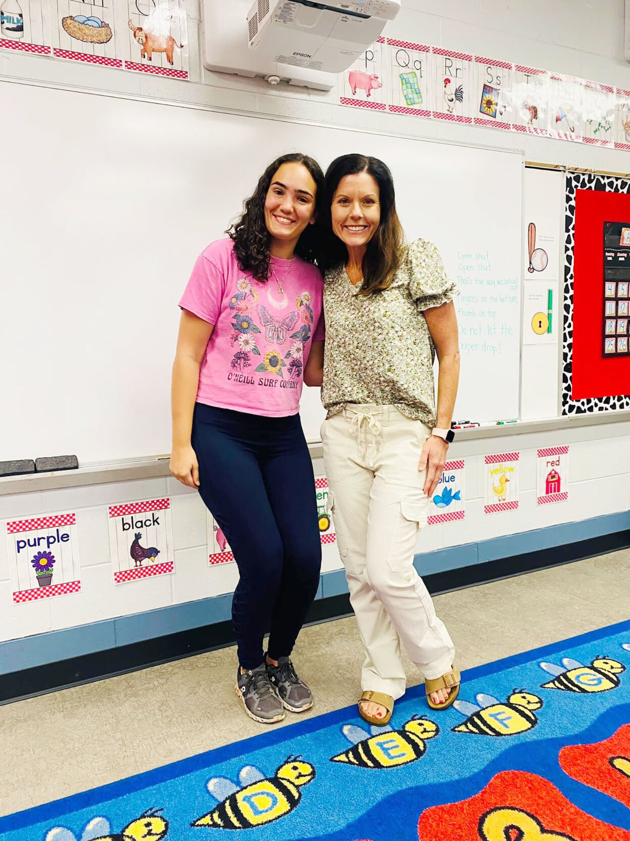 GETTING A HEADSTART High school aides learn ropes of teaching in Eclectic Elementary School