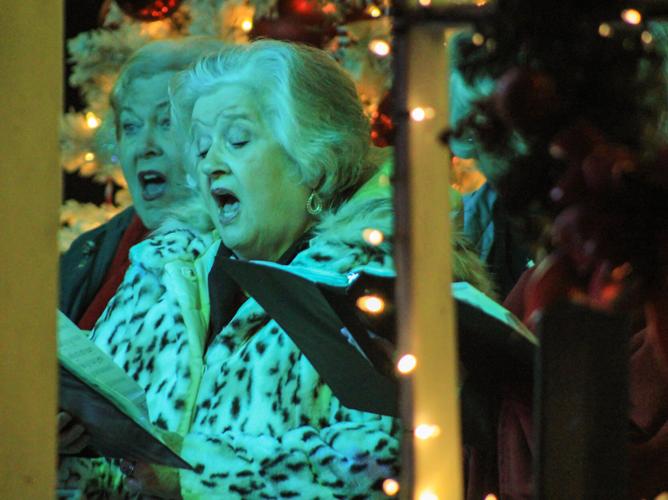 PHOTOS: Dadeville Christmas lighting