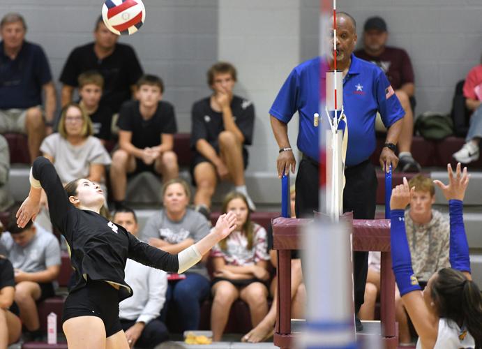 20261014 ECHS Volleyball 003.jpg
