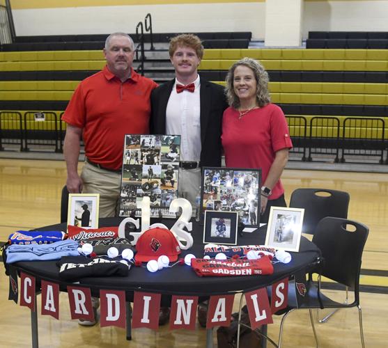 wetumpka signing 02.jpg