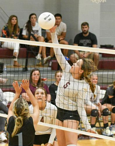 PHOTOS: Horseshoe Bend volleyball visits Elmore County
