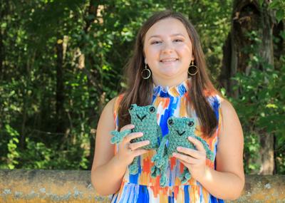 Auburn student creates for Dadeville’s yarn shop