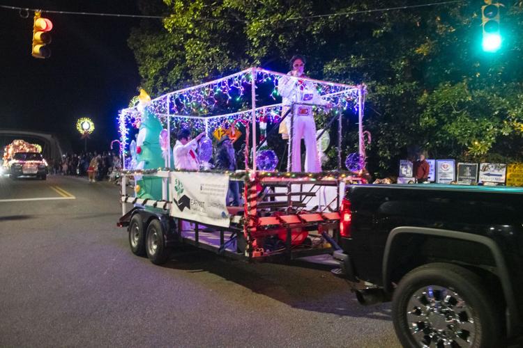 PHOTOS: Christmas on the Coosa